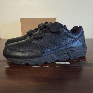Brooks Addiction Walker V-Strap Black Athletic Shoes Womens Sz 11 EUC